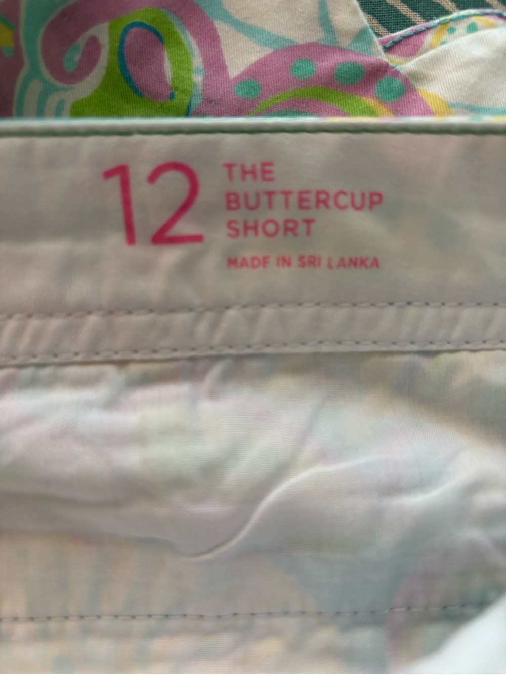Lilly Pulitzer paisley buttercup shorts - Picture 5 of 7